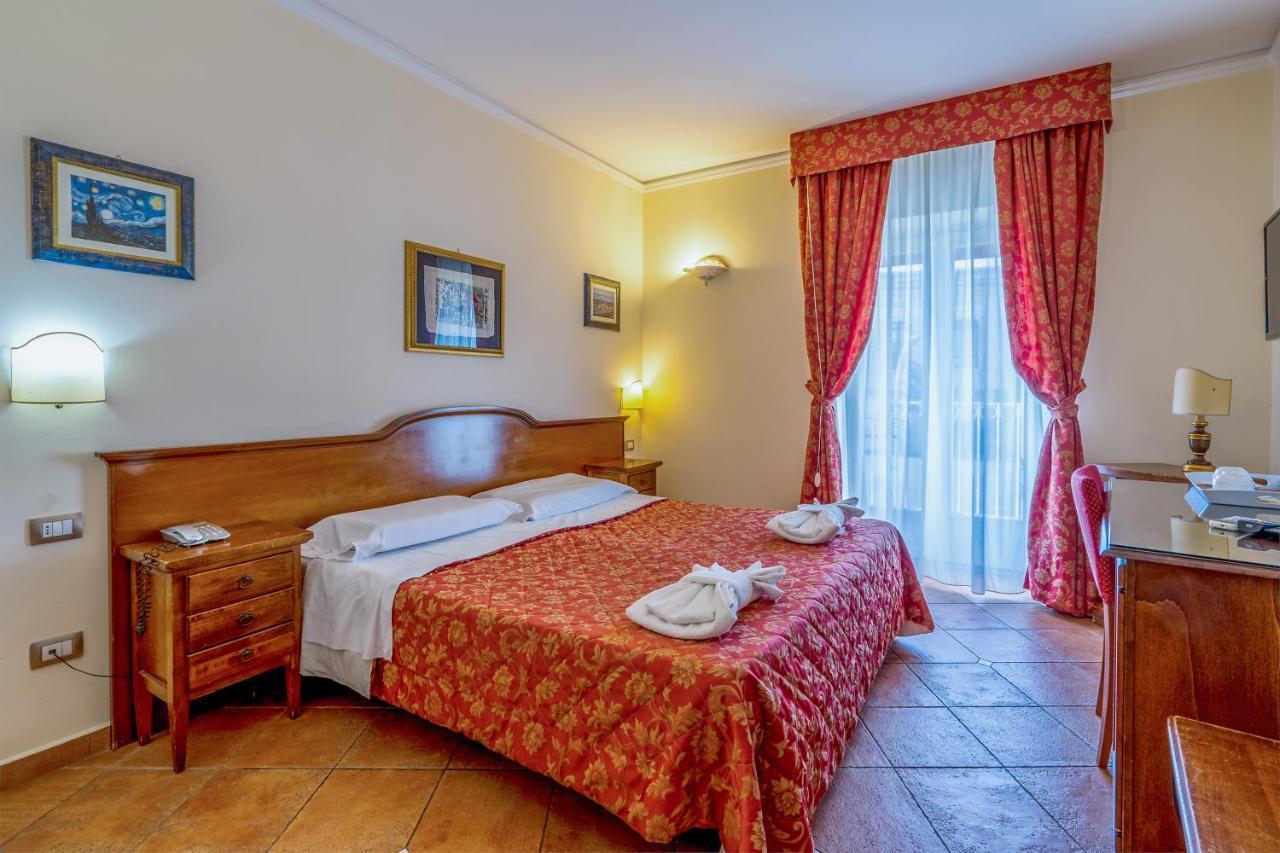 Hotel Mediterraneo Syracuse Luaran gambar