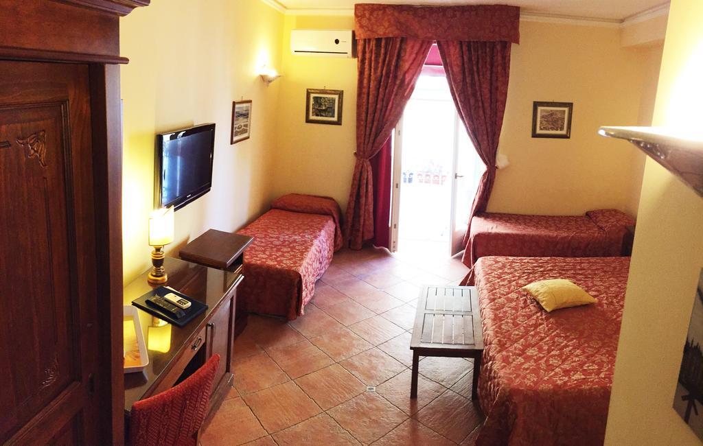 Hotel Mediterraneo Syracuse Luaran gambar