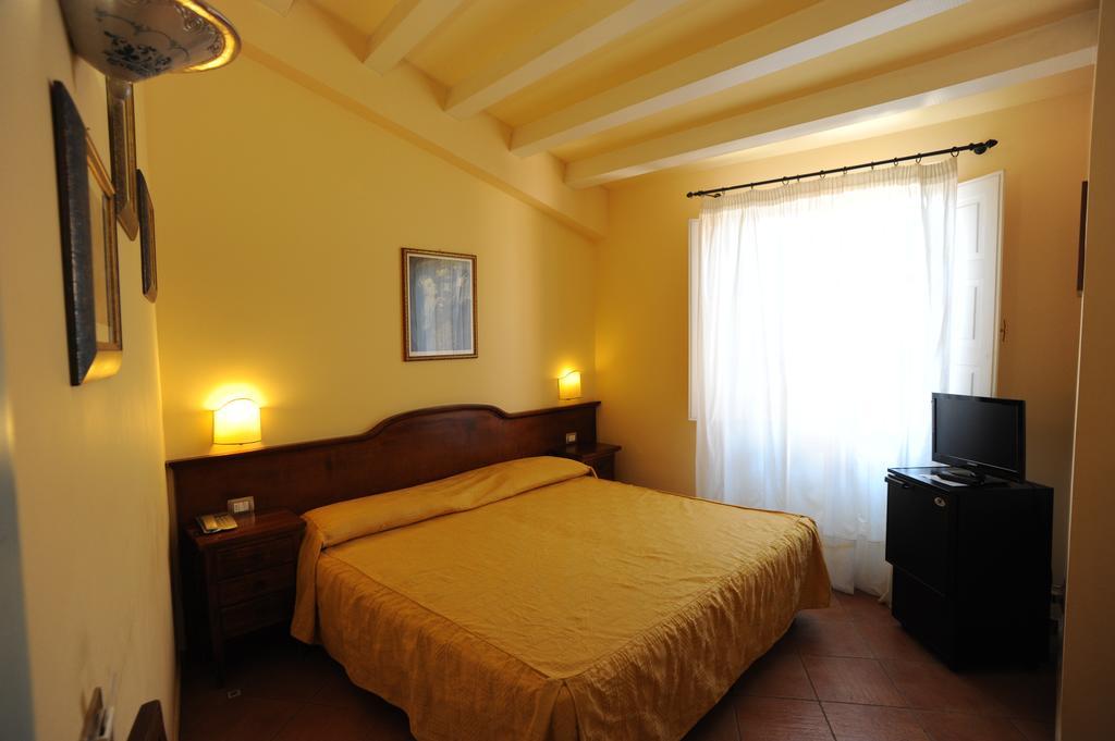 Hotel Mediterraneo Syracuse Luaran gambar