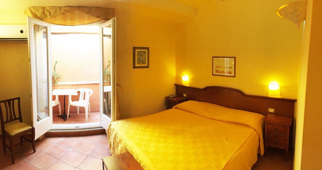 Hotel Mediterraneo Syracuse Luaran gambar