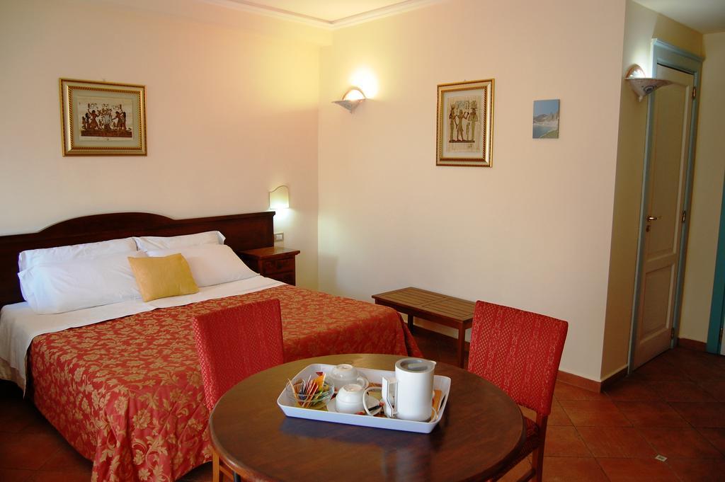 Hotel Mediterraneo Syracuse Luaran gambar